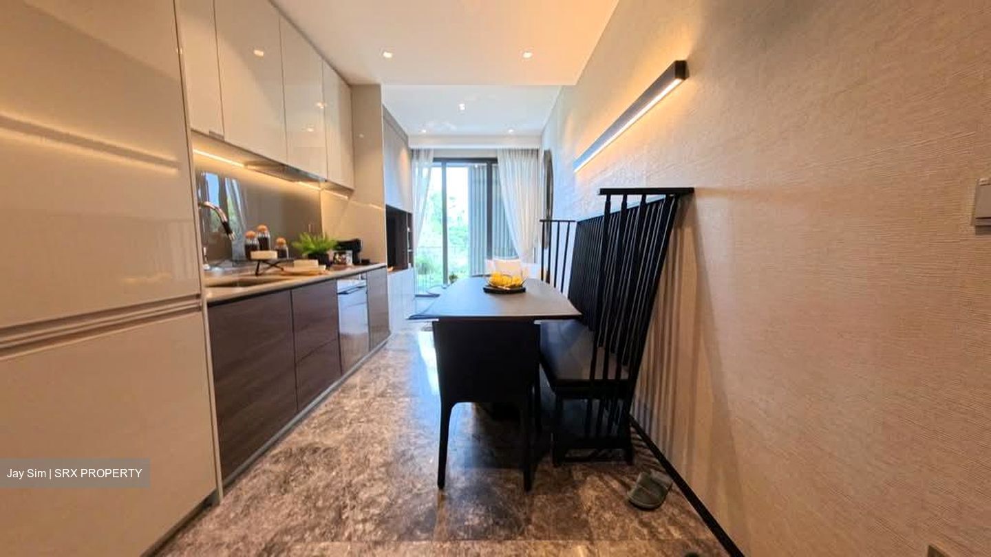 19 Nassim (D10), Apartment #574628791
